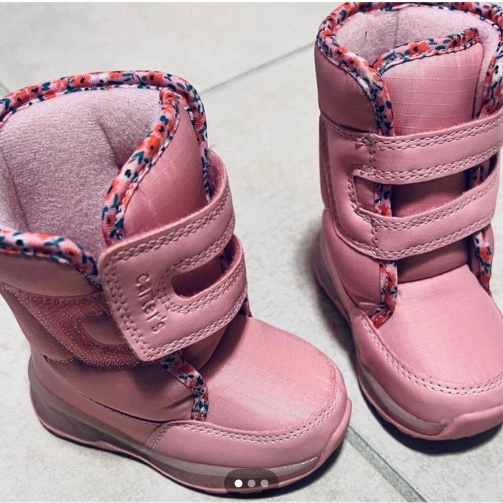 New/ light up boots